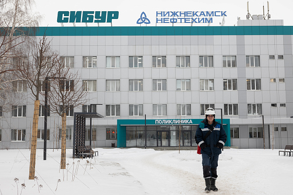 Режим работы Клиники в праздничные дни